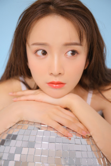 音乐盒少女