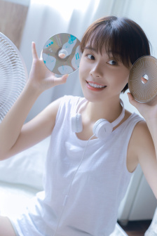 又见江南梦悠悠