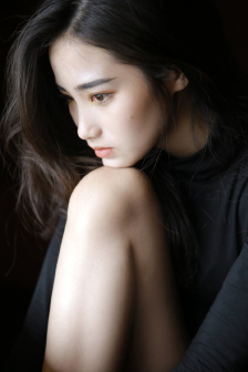 火热少爷冰女仆
