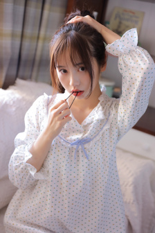 冷面女杀手和她的小奶狗