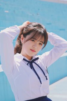 三重镜宇