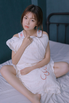 朱墙魇