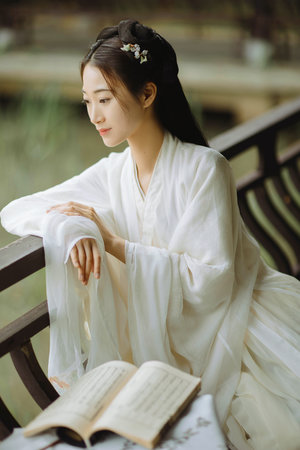 明侦与暗探