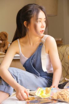无敌的我其实很弱