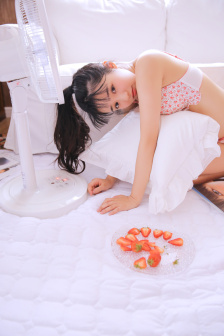 女丧尸和她的男朋友